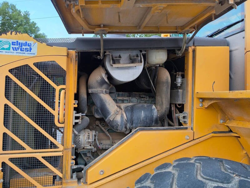 2009 Volvo L90F