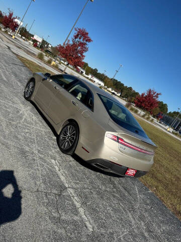 2017 Lincoln MKZ Select