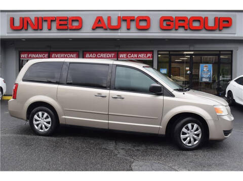 2009 Dodge Grand Caravan for sale at United Auto Group in Putnam CT