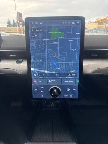 2022 Ford Mustang Mach-E Select