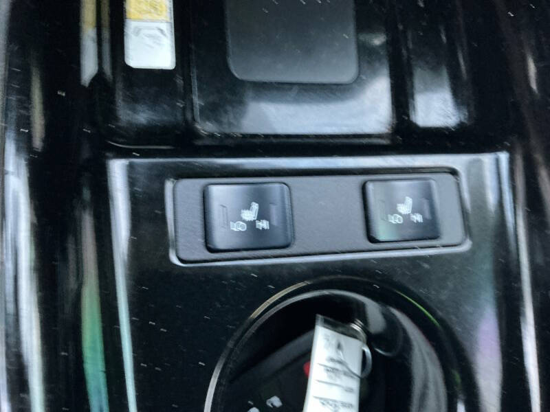 2019 Toyota Prius Limited