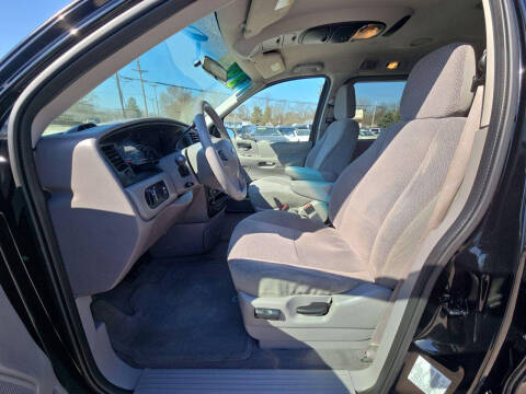 2002 Ford Windstar SE