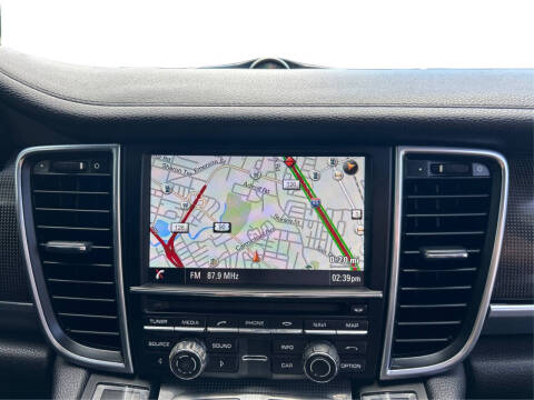 2015 Porsche Panamera