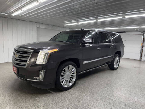 2016 Cadillac Escalade ESV Platinum