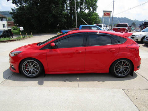 2017 Ford Focus ST