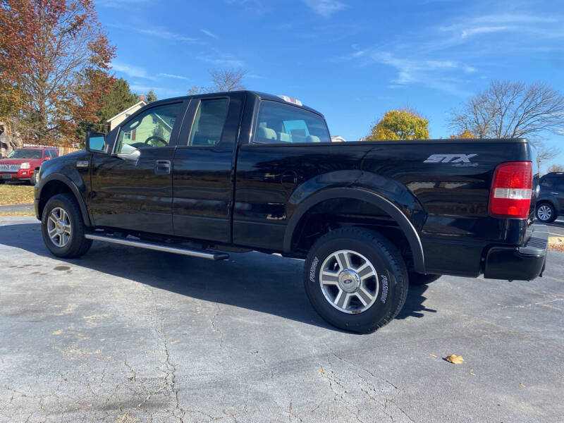 2008 Ford F-150 STX photo 19