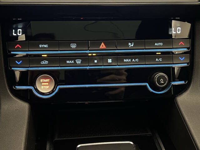 2020 Jaguar F-PACE 25t Premium