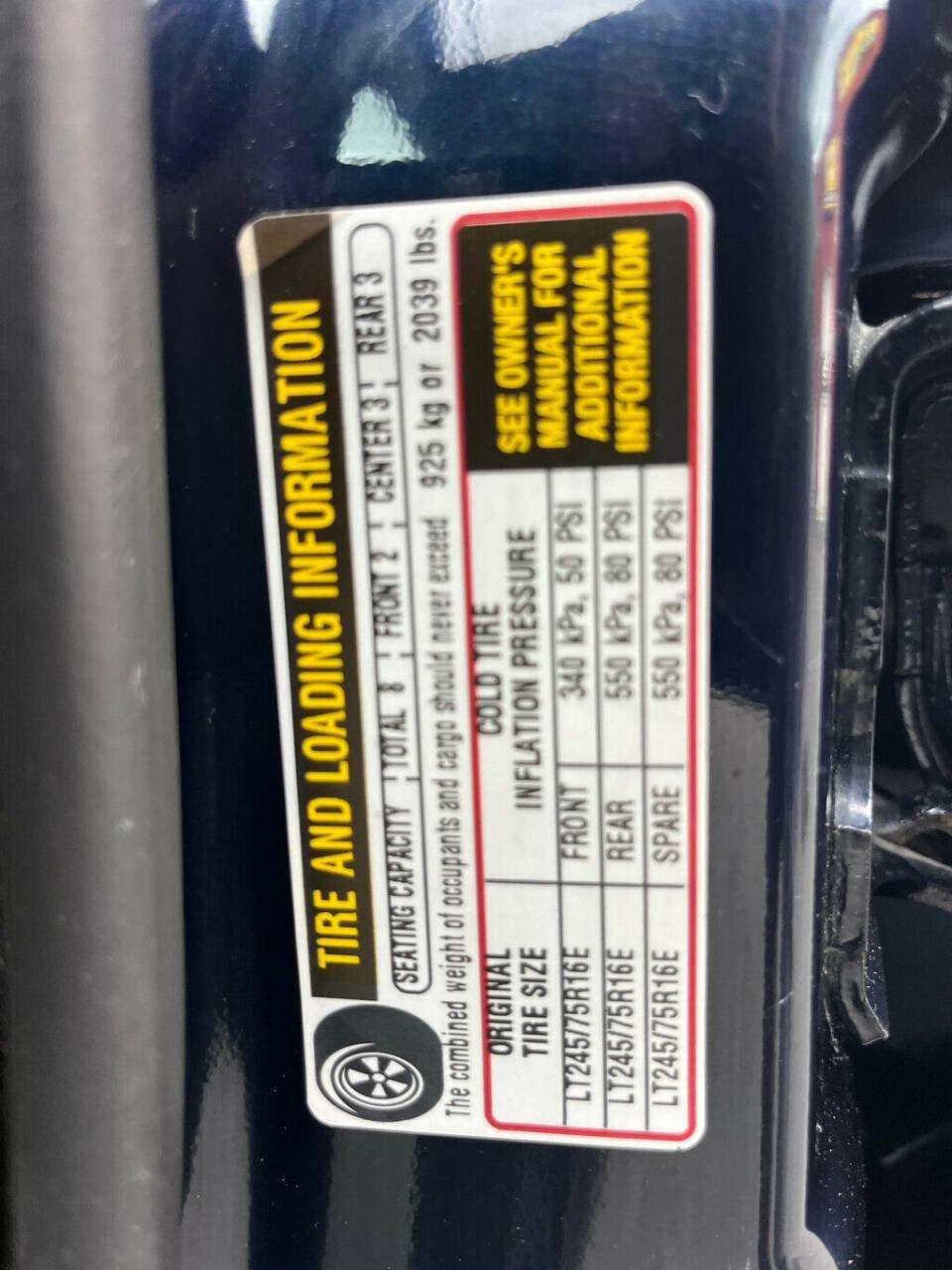 2005 Chevrolet Suburban 30