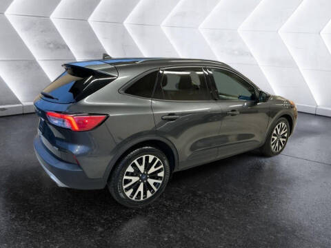 2020 Ford Escape Hybrid SE Sport