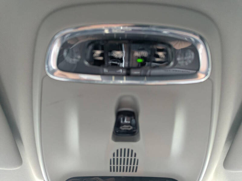 2022 Volvo S60 B5 Momentum