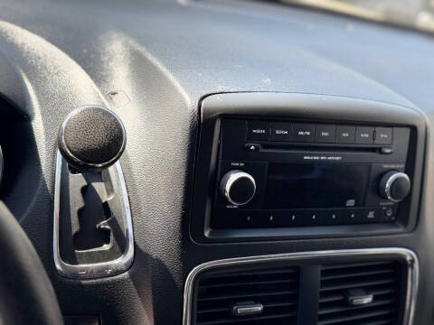 2013 Dodge Grand Caravan SE