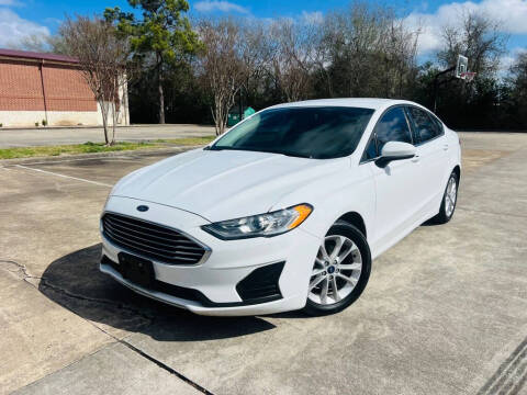 2020 Ford Fusion for sale at Crown Auto Sales in Sugar Land TX