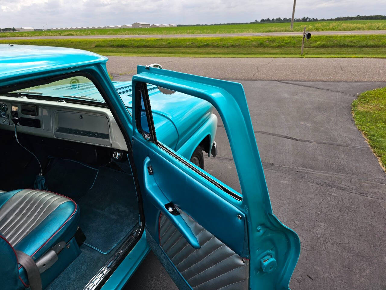 1966 Chevrolet C/K 10 Series 20