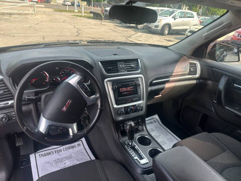 2016 GMC Acadia SLE-2