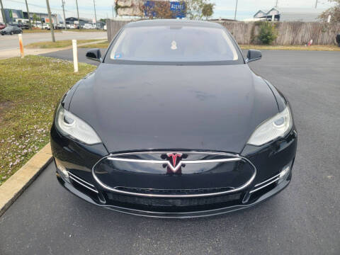 2013 Tesla Model S