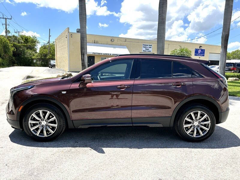2022 Cadillac XT4 Sport
