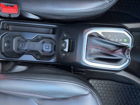 2023 Jeep Renegade Trailhawk