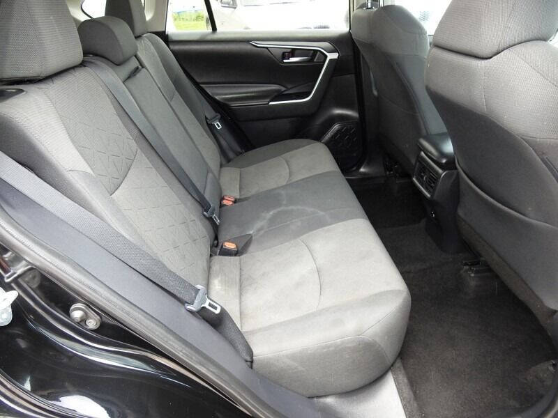 2021 TOYOTA RAV4 SUV / Crossover - $23,900