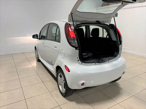 2012 Mitsubishi i-MiEV SE