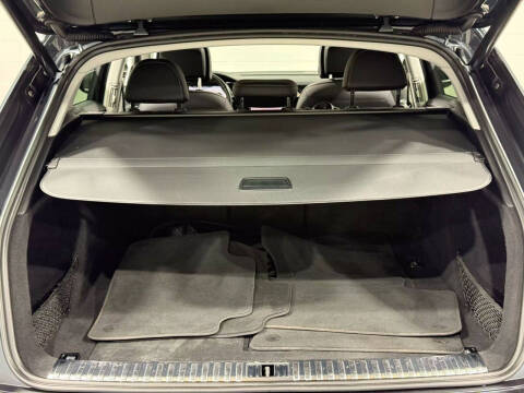 2019 Audi e-tron quattro Premium Plus