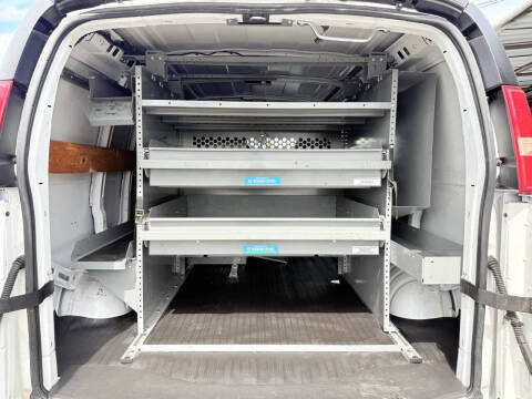 2018 Chevrolet Express 2500