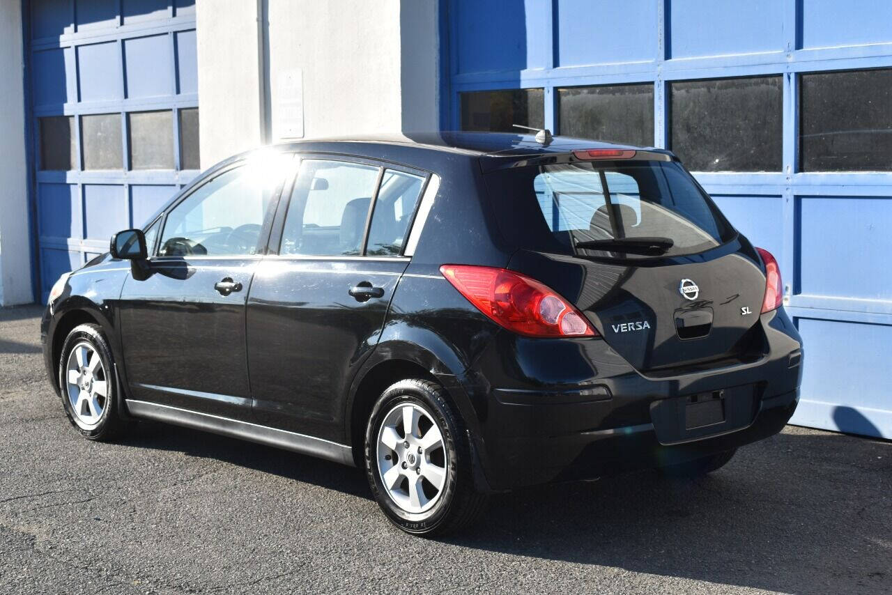 Nissan versa 2009