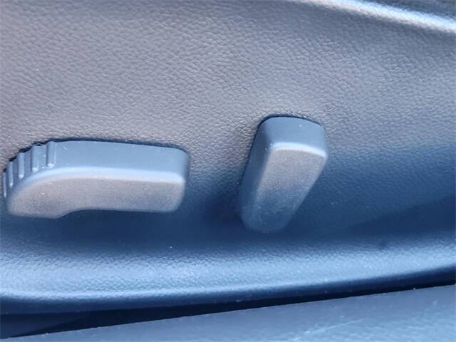 2013 Infiniti G37 Sedan x