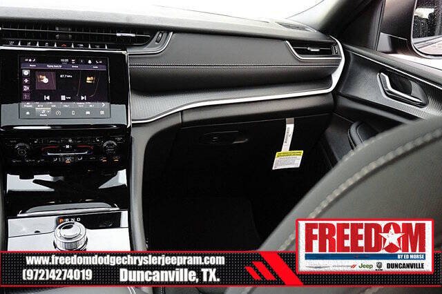 2025 Jeep Grand Cherokee L Laredo X