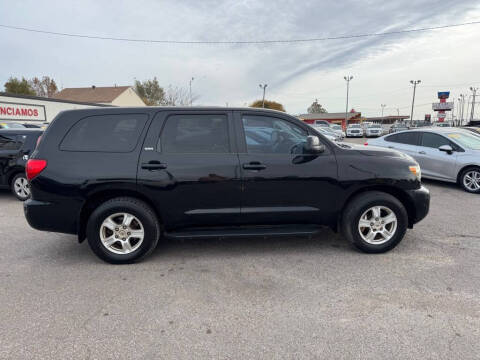 2009 Toyota Sequoia SR5