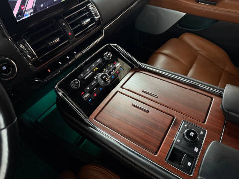 2021 Lincoln Navigator L Reserve