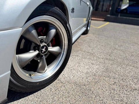 2002 Ford Mustang GT Deluxe