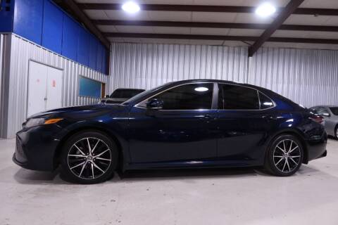 2021 Toyota Camry for sale at SOUTHWEST AUTO CENTER INC in Houston TX