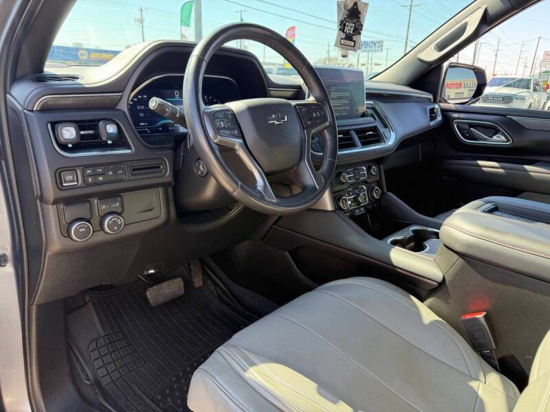 2022 Chevrolet Suburban RST