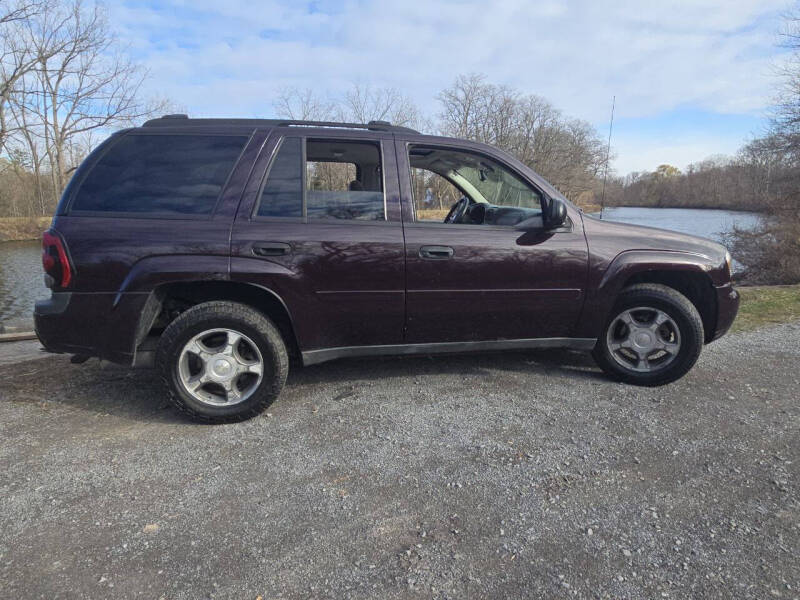 2008 Chevrolet TrailBlazer null photo 3