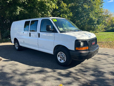 2016 GMC Savana 2500