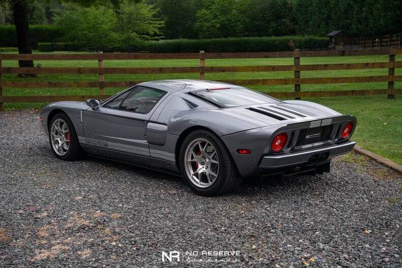 2006 Ford GT