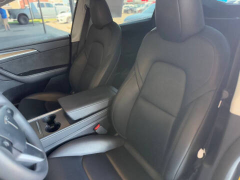 2023 Tesla Model Y Performance