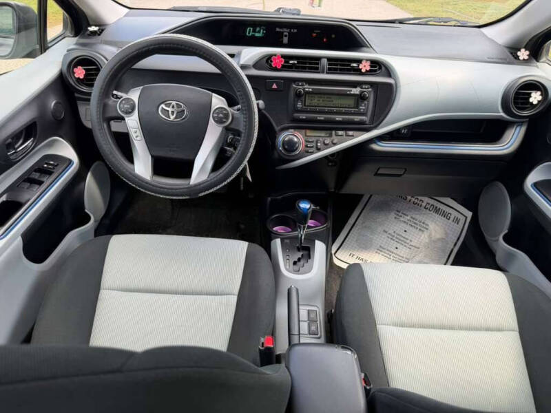 2012 Toyota Prius c One