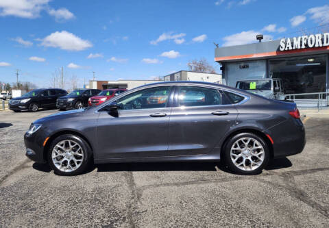 2015 Chrysler 200 C