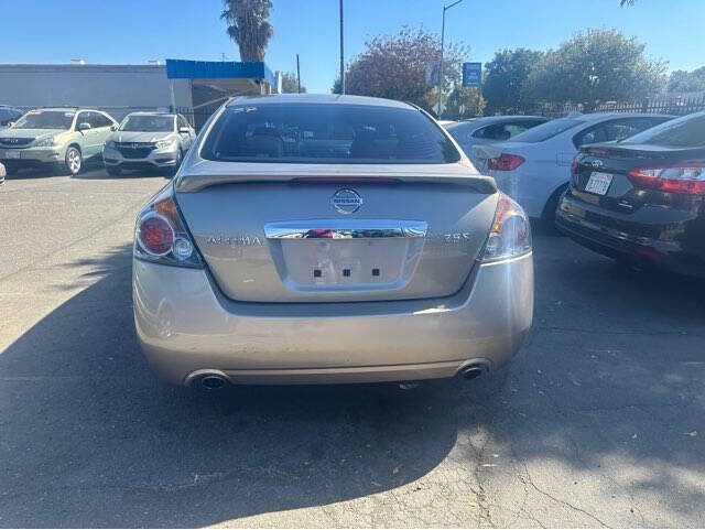 2012 Nissan Altima for sale at Tracy Auto Depot in Tracy, CA