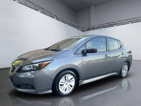 2022 Nissan LEAF S