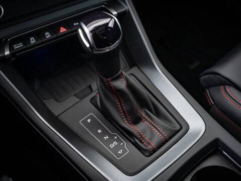 2025 Audi Q3 quattro S line Prem Plus 45 TFSI