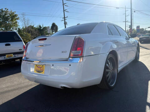 2014 Chrysler 300