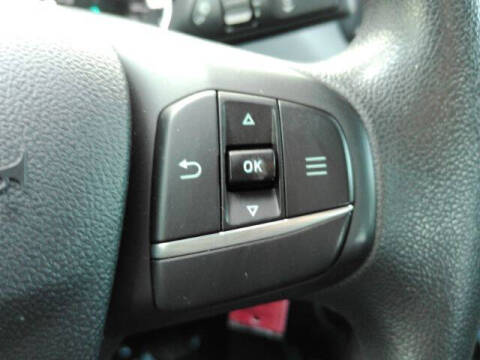 2022 Ford Maverick XL