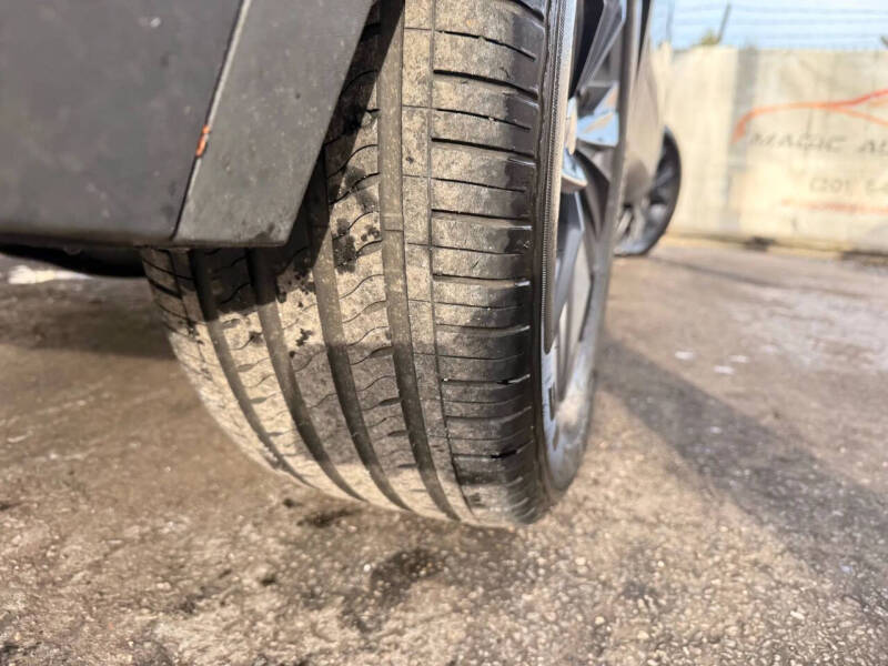 2022 Volkswagen Tiguan SE 4Motion