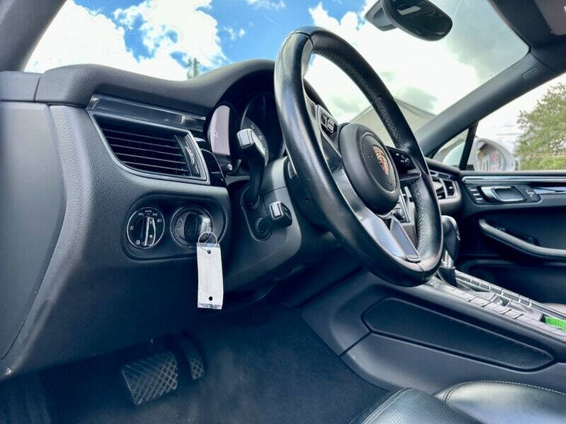 2015 Porsche Macan  - $29,995