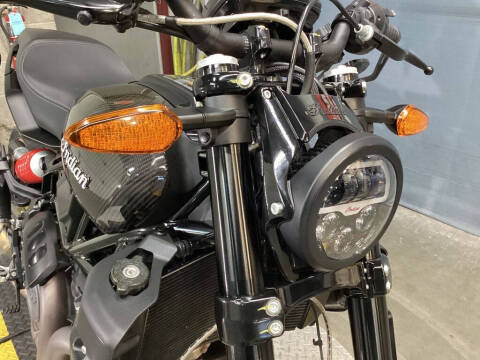 2022 Indian FTR S White Smoke