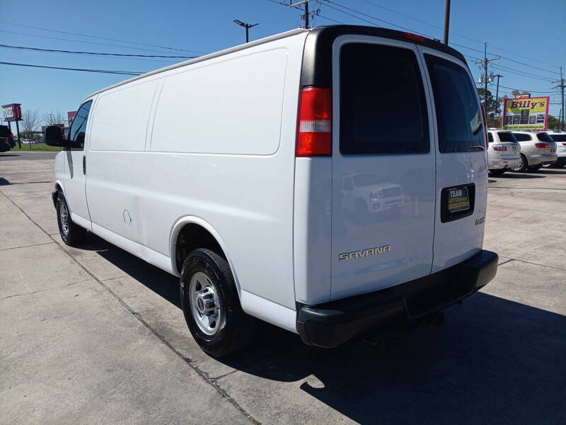 2018 GMC Savana 2500