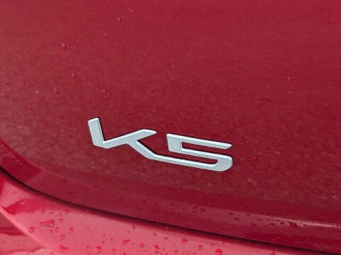 2025 Kia K5 EX