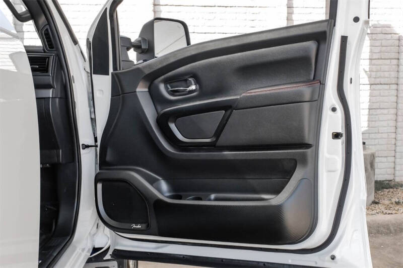 2024 Nissan Titan XD